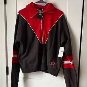 Wear by Erin Andrew’s Tampa Bay Half-Zip Team Pullover